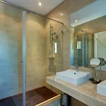 Jacaranda Villa Luz